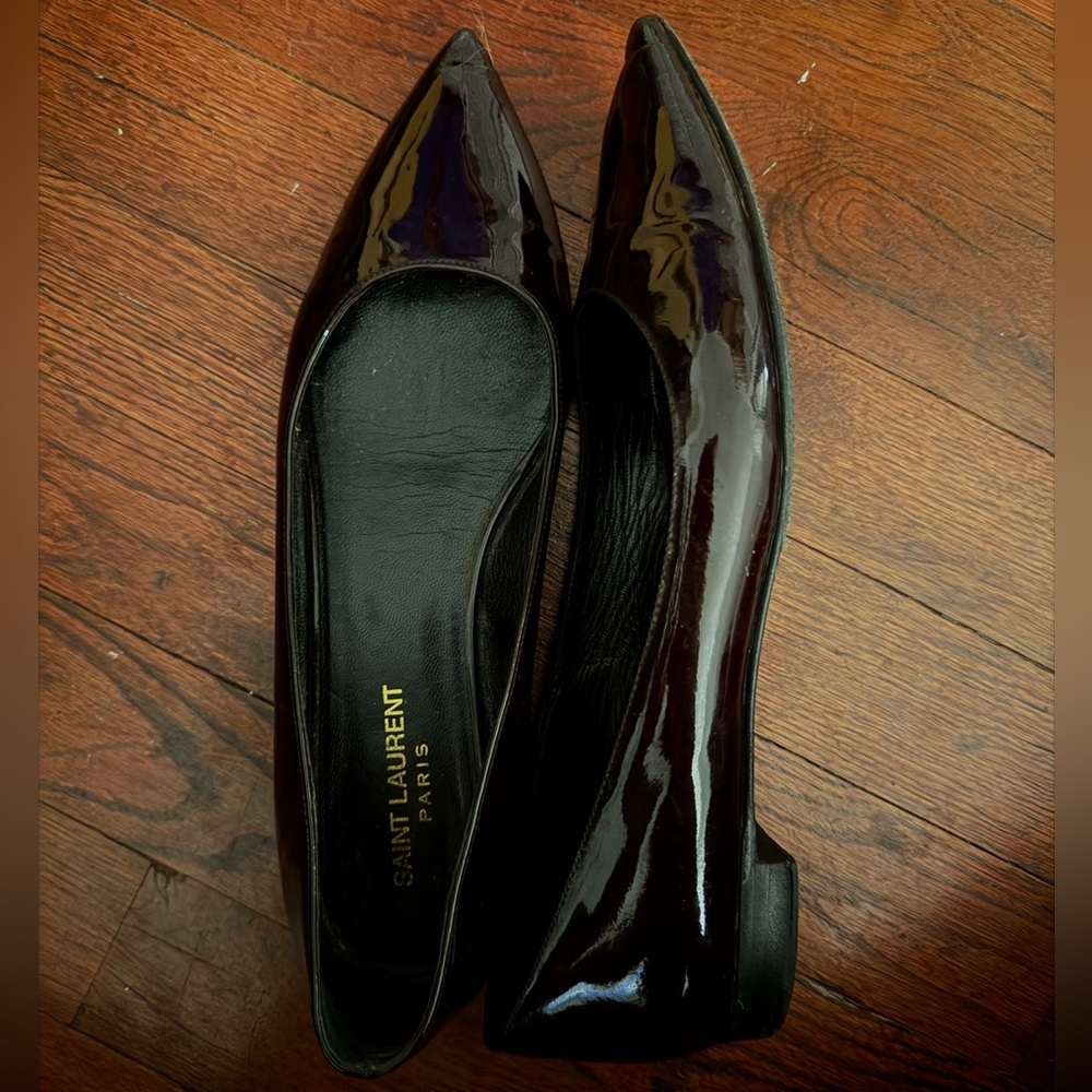 Saint Laurent Burgundy Pointed Flats - Picture 4 of 6
